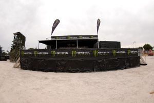 Gorilla_Hire_Small_Hospitality_Structure_FISE_Montpellier